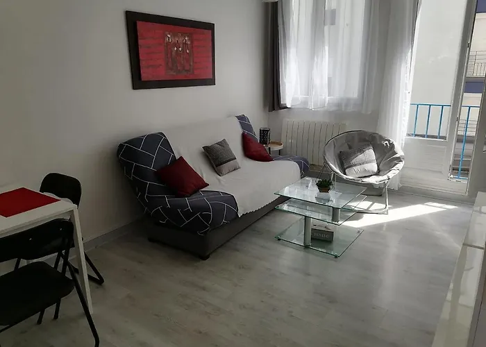 T2 Rive Droite Apartman