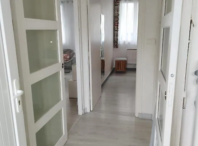 T2 Rive Droite * Breszt