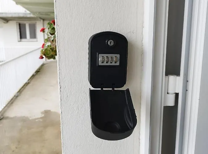 T2 Rive Droite * Breszt